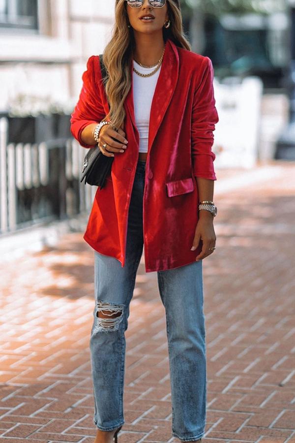 Stunncal Ritz and Romance Pocketed Velvet Blazer