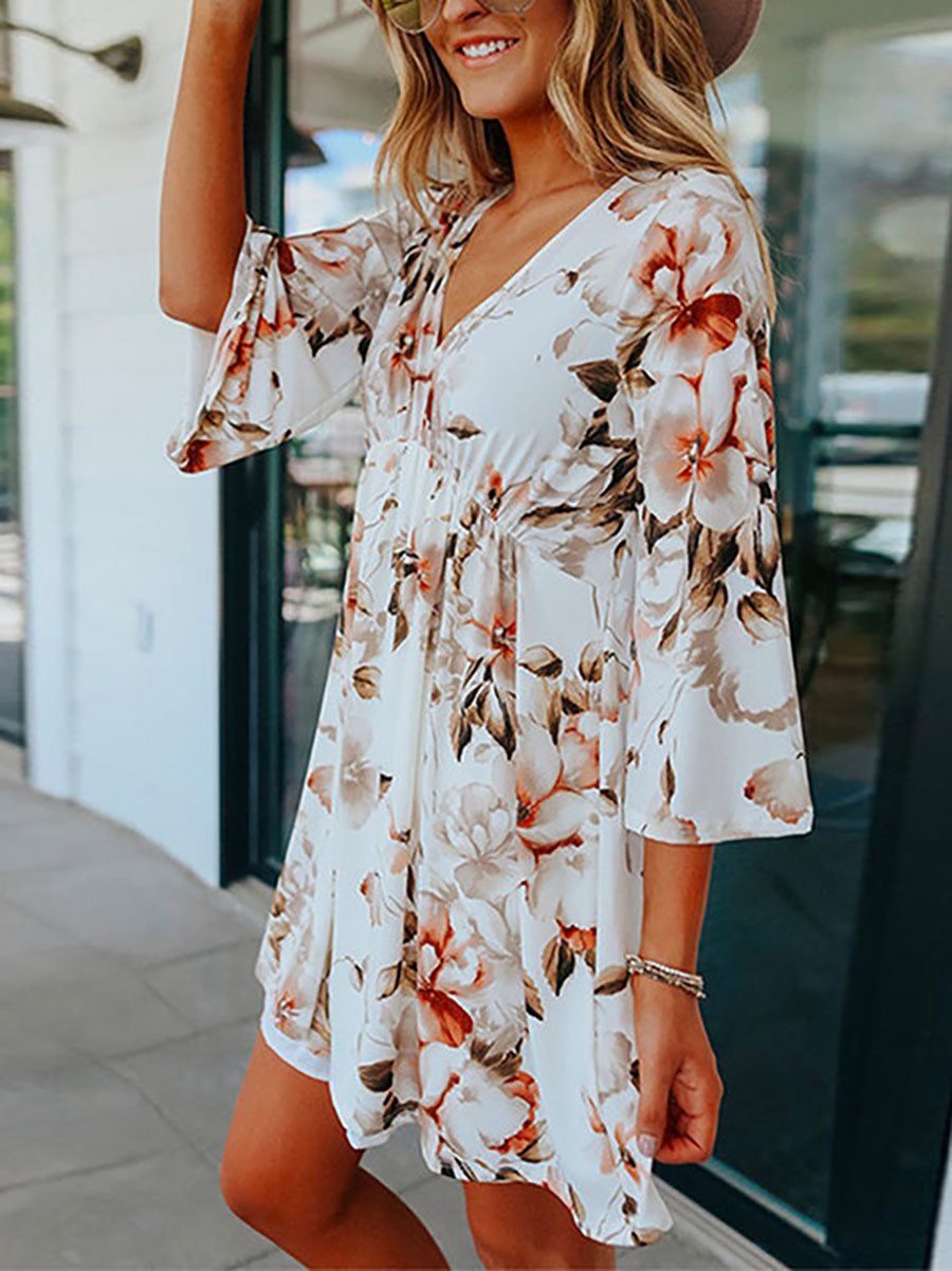 Stunncal V Neck Bell Sleeves Printed Swing Dresses